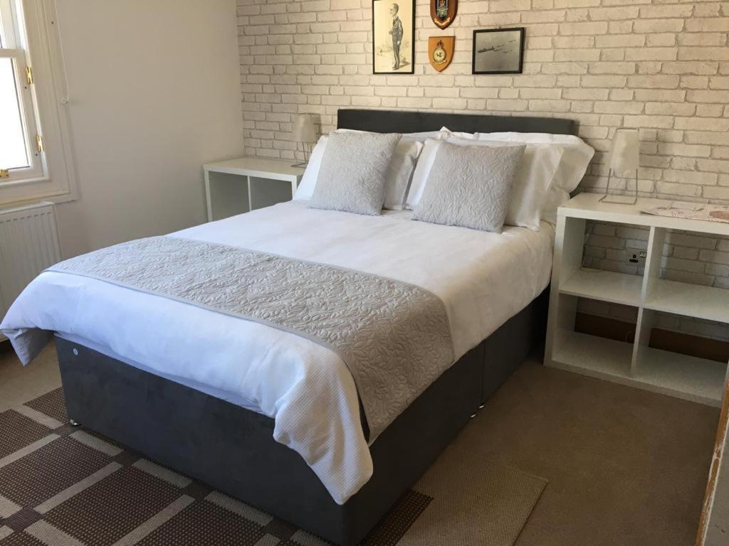 B&B At No 4 Бигар Екстериор снимка